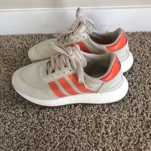 Adidas originals i5923